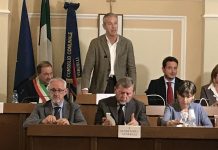 Locarni: “Solidarietà al mondo del commercio, che conosco bene. Ora, assieme al piano vaccini, si programmino anche le riaperture”