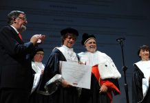 Oggi con la laurea honoris causa in Filosofia ad Alberto Angela, Vercelli ha reso onore al nemico giurato delle fake news