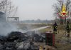 Incendio sull’argine della Sesia distrugge due roulotte