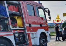 Incidente mortale davanti al Carrefour, perde la vita un centauro