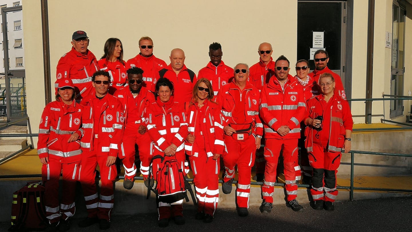 La Croce Rossa di Vercelli festeggia l’8 maggio dicendo ai cittadini: “Non vi lasceremo mai soli”
