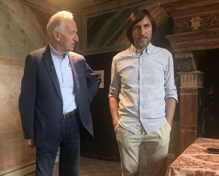 Anche libri (offerti dalla Effedì) nei pacchi del prossimo Charity Tour del Lupo Bianco