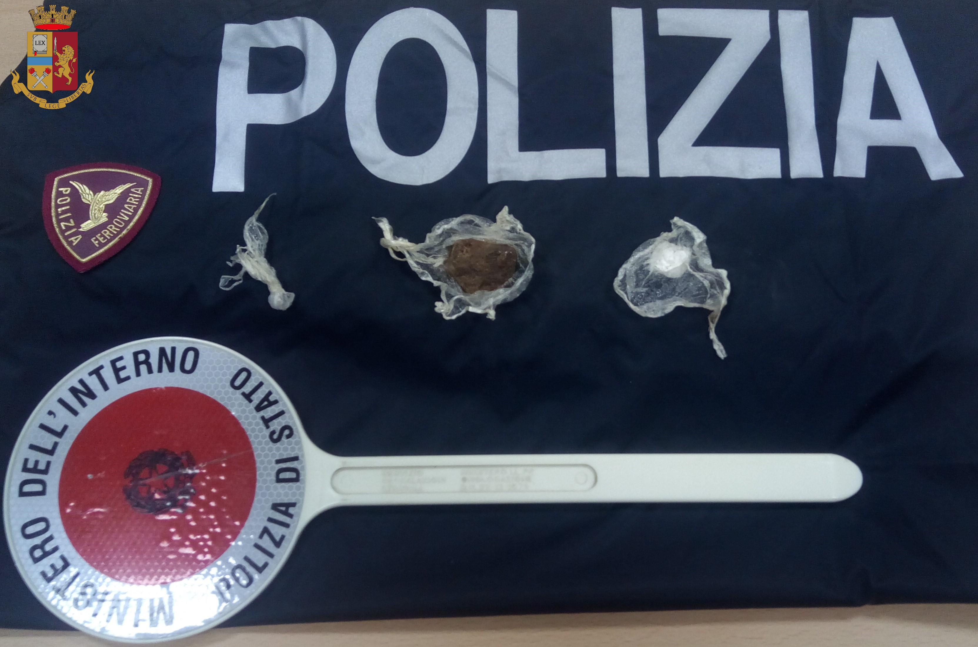 polizia stupefacenti