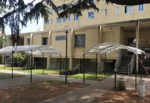 Da ieri finalmente gazebi contro il sole e la pioggia davanti al Cup del “Sant’Andrea”