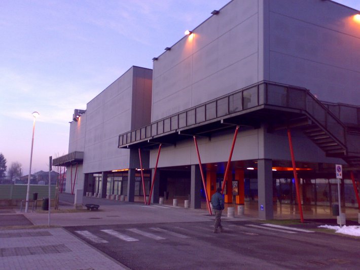 Esondazione della Sesia: la multisala Movie Planet chiusa fino a data da destinarsi
