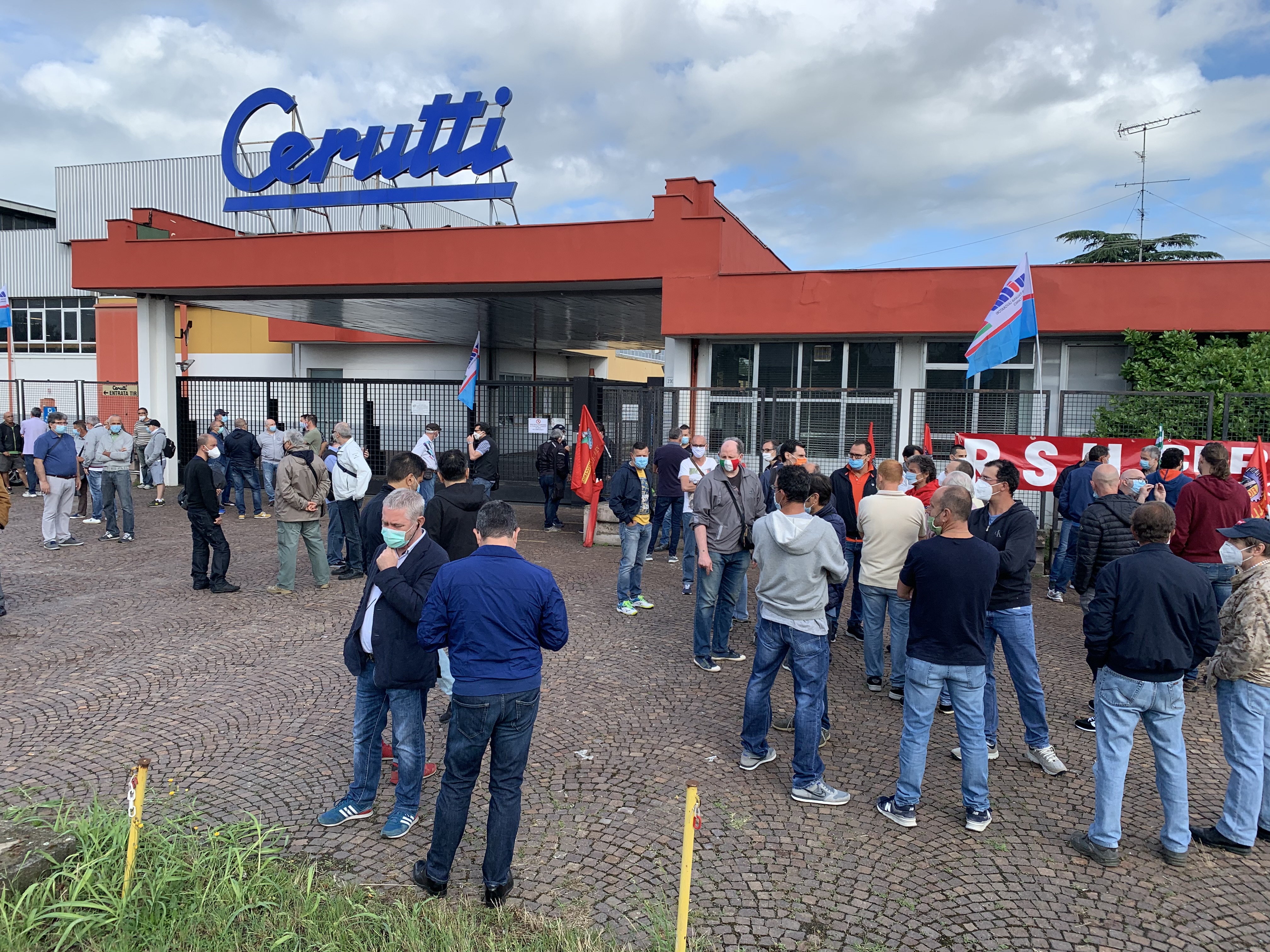 Crisi “Cerutti”: il sindaco di Casale Riboldi vuole incontrare Carlo Olmo