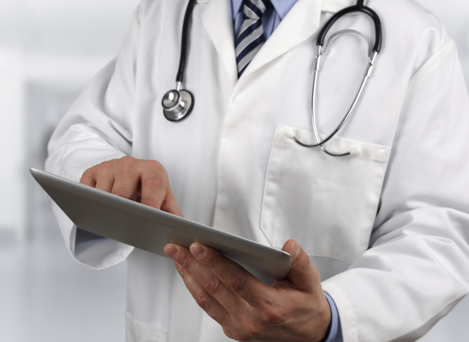 Nuovo accordo tra Regione e medici di famiglia per accelerare le somministrazioni del vaccino: potranno organizzare i “Vax Day”