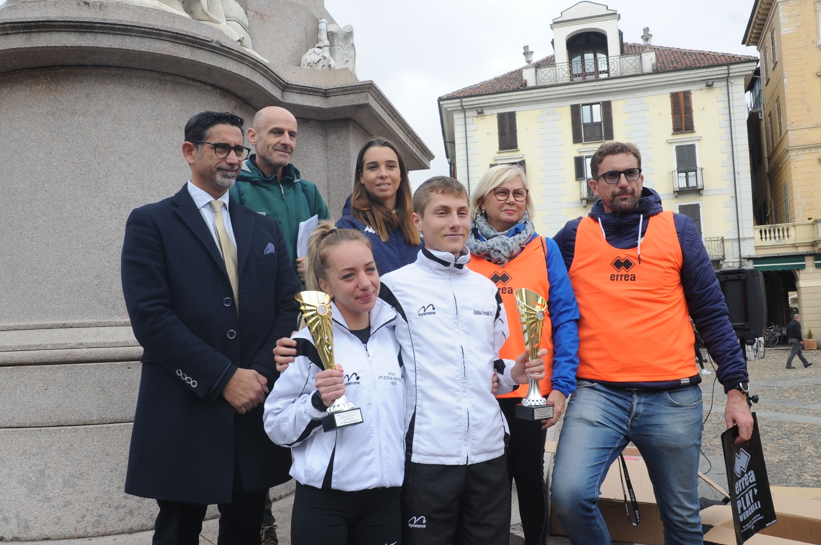 Doppio successo vercellese (e anche di partecipanti) alla Mezza Maratona “Città di Vercelli”
