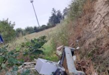 Lotta agli incivili dei rifiuti abbandonati: la Provincia ripulisce le aree laterali delle strade