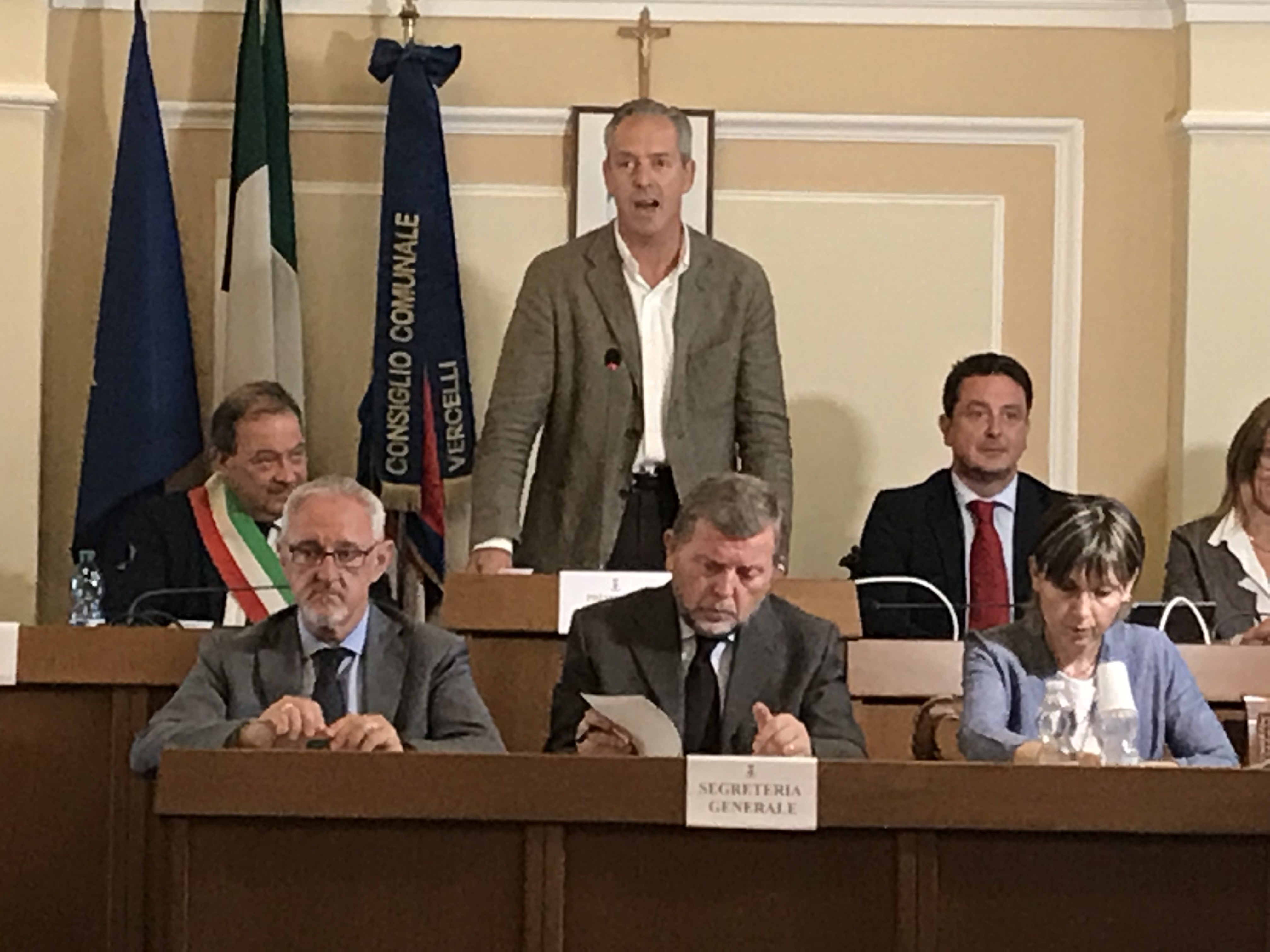 Locarni nuovo assessore all’Edilizia e Protezione civile, domani si vota il successore alla presidenza del Consiglio