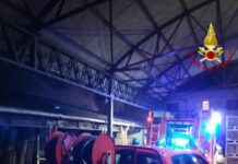 Incendio in una azienda edile di Gattinara, domato dai Vigili del Fuoco