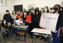 Carlo Olmo ha consegnato sei pulitori d’aria a tre scuole cittadine