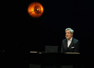 Baglioni torna a Vercelli: tre serate al Civico