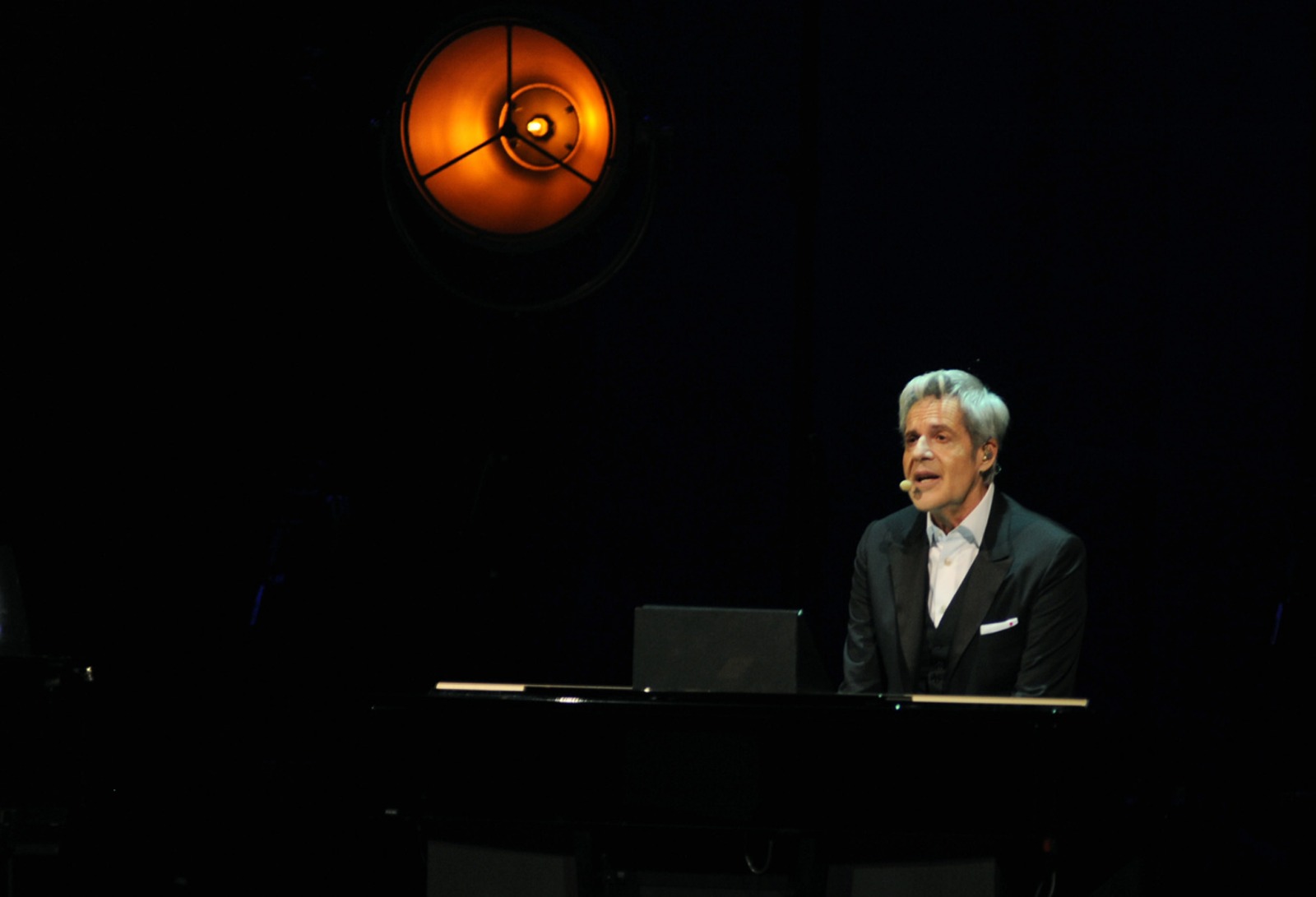 Baglioni torna a Vercelli: tre serate al Civico