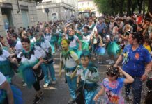 Il Carnevale fuori stagione promosso a pieni voti: straordinarie maschere anche da Viareggio