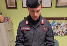 Coltelli, machete, armi e stupefacenti: denunciati quattro giovani che postavano video da “Gang”