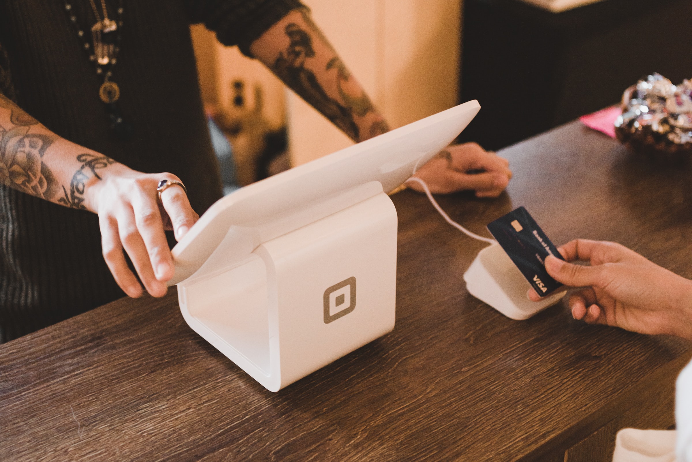 Più pagamenti elettronici dal 1° luglio: arriva il “POS digitale” di TeamSystem