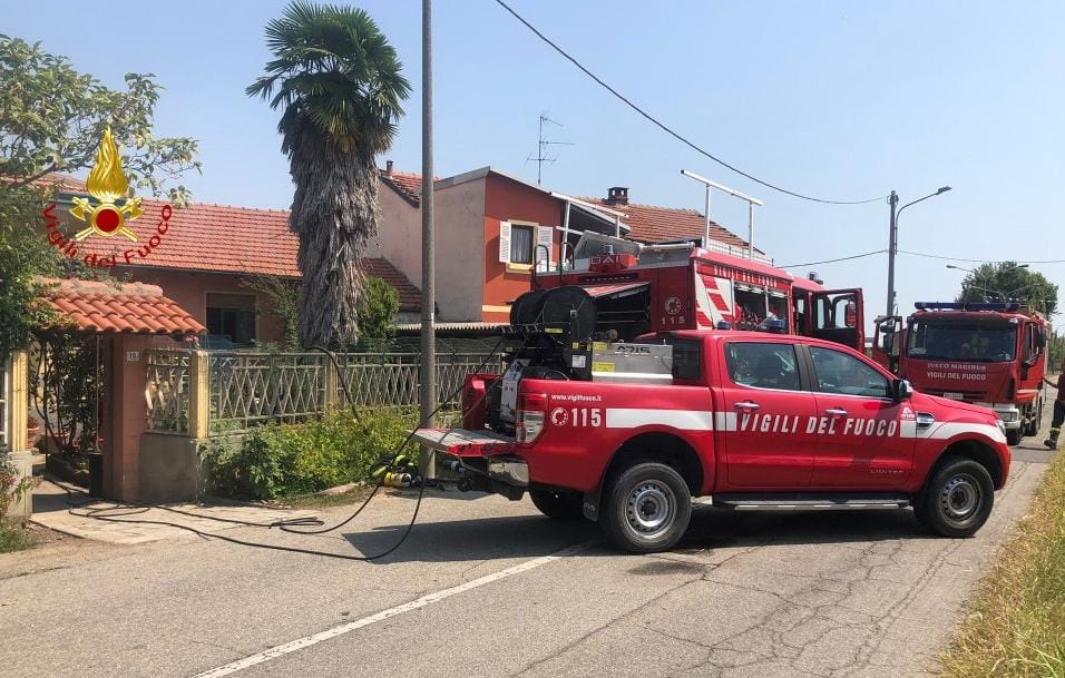 Principio d’incendio subito domato dai Vigili del Fuoco in un’abitazione di Livorno Ferraris