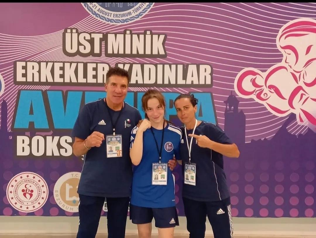 Pugilato: stupenda medaglia di bronzo di Francesca dell’Aquila agli Europei Schoolgirl in Turchia