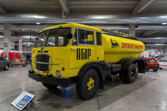 Marazzato Fiat 682N Supercortemagg (4)