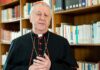 Secondo “Il Foglio” il cardinale Versaldi “regista” della nomina di Robert Prevost a Papa
